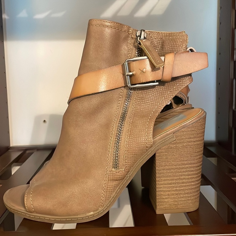 Never Worn Dolce Vita Tan Peep Toe Booties - Size 10